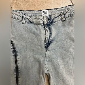 BDG Womens Stretch Flare denim zipper leg jeans lighter wash Zip Fly 28